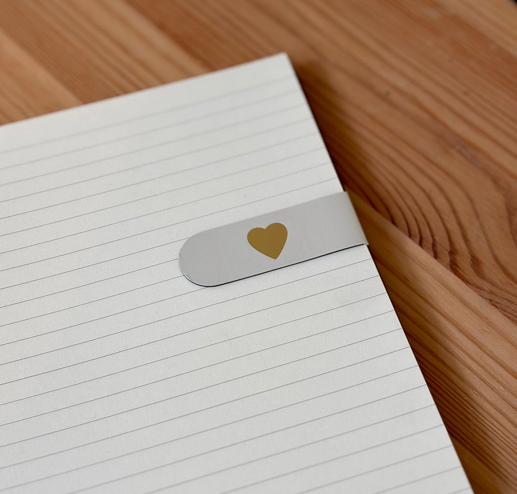 Gold Heart Magnetic Bookmark